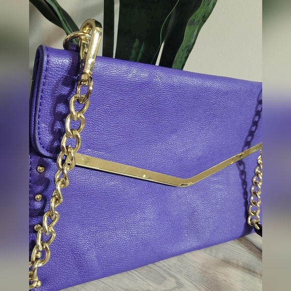 Gianni Bini Crossbody Clutch Purse - Picture 2 of 4